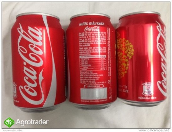 CocaCola, zero koksu, Fanta-and-Sprite i inne puszki i butelki na napo