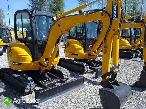 Mini koparka JCB 8030 ZTS - 2006 rok - zdjęcie 3
