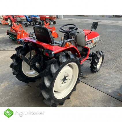 Traktor Yanmar F200S | Traktor 4x4 z TUZ | 555 mth - zdjęcie 2