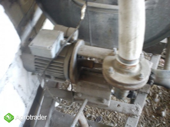 Beczka z pompą elektryczną