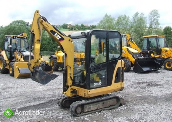 Mini koparka Caterpillar 301.6C, rok 2007
